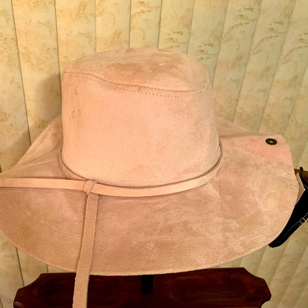 Peter Grimm hat for a women